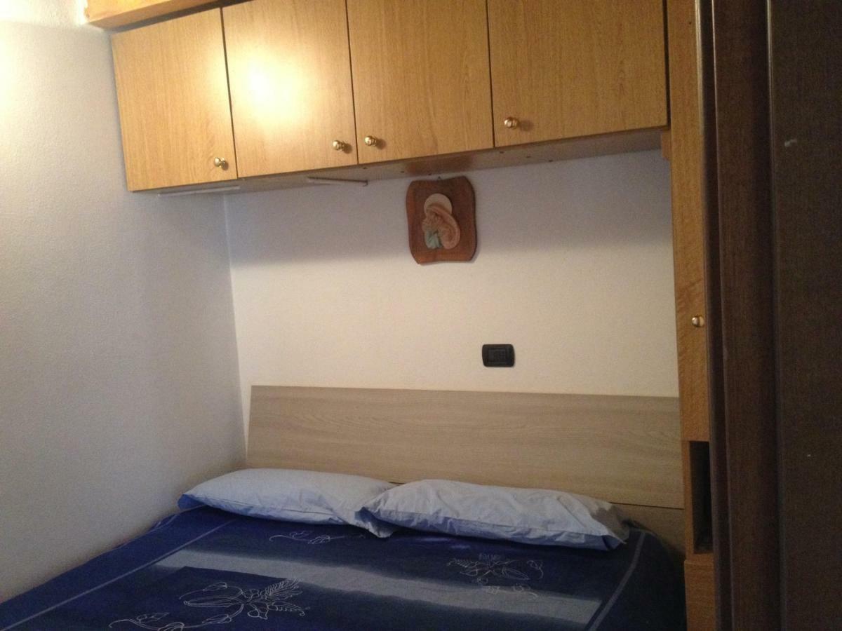 Chalet Con Piscina Garzeno 外观 照片