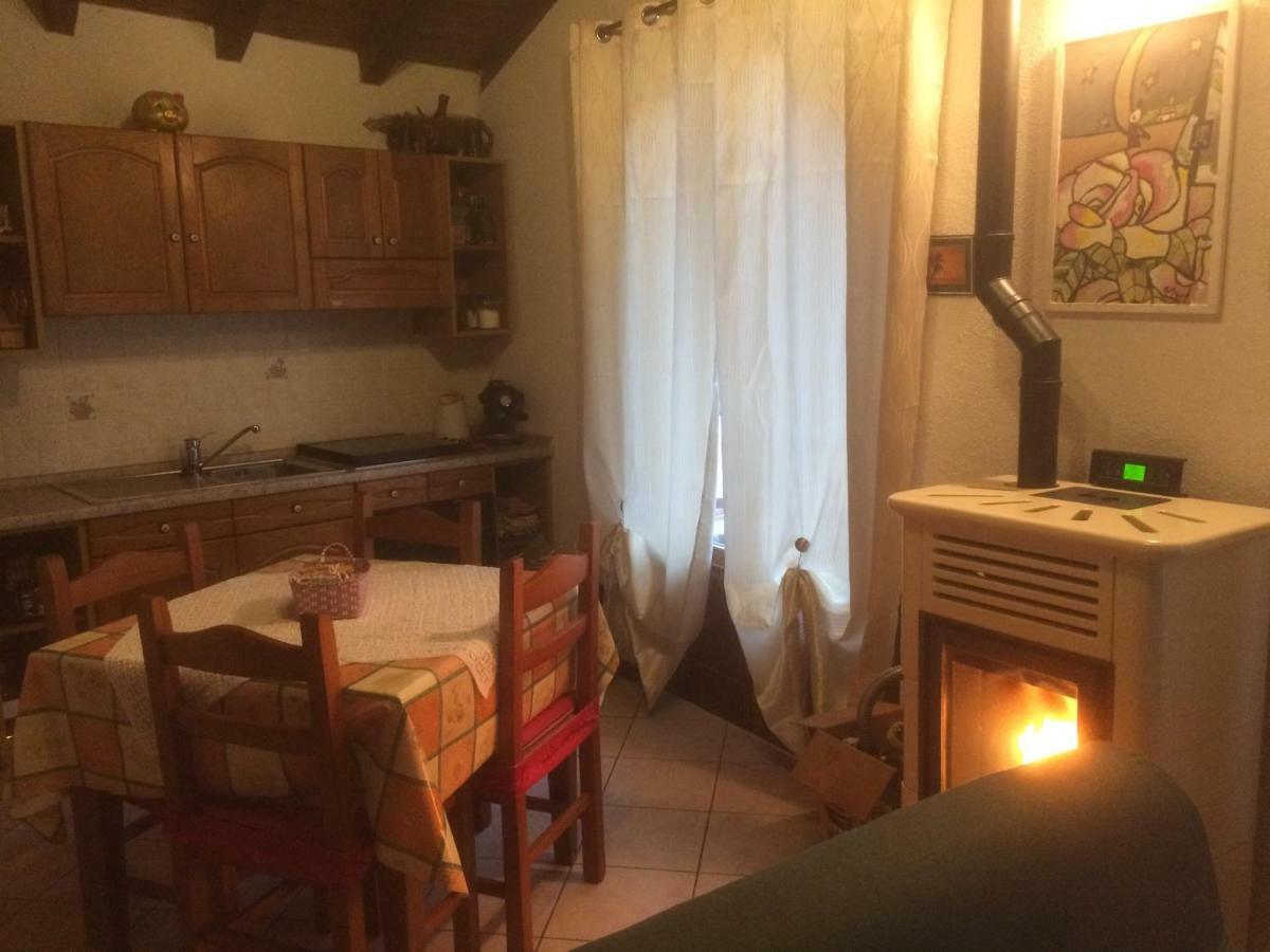 Chalet Con Piscina Garzeno 外观 照片