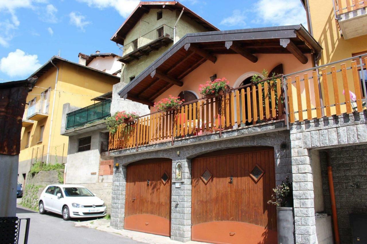 Chalet Con Piscina Garzeno 外观 照片