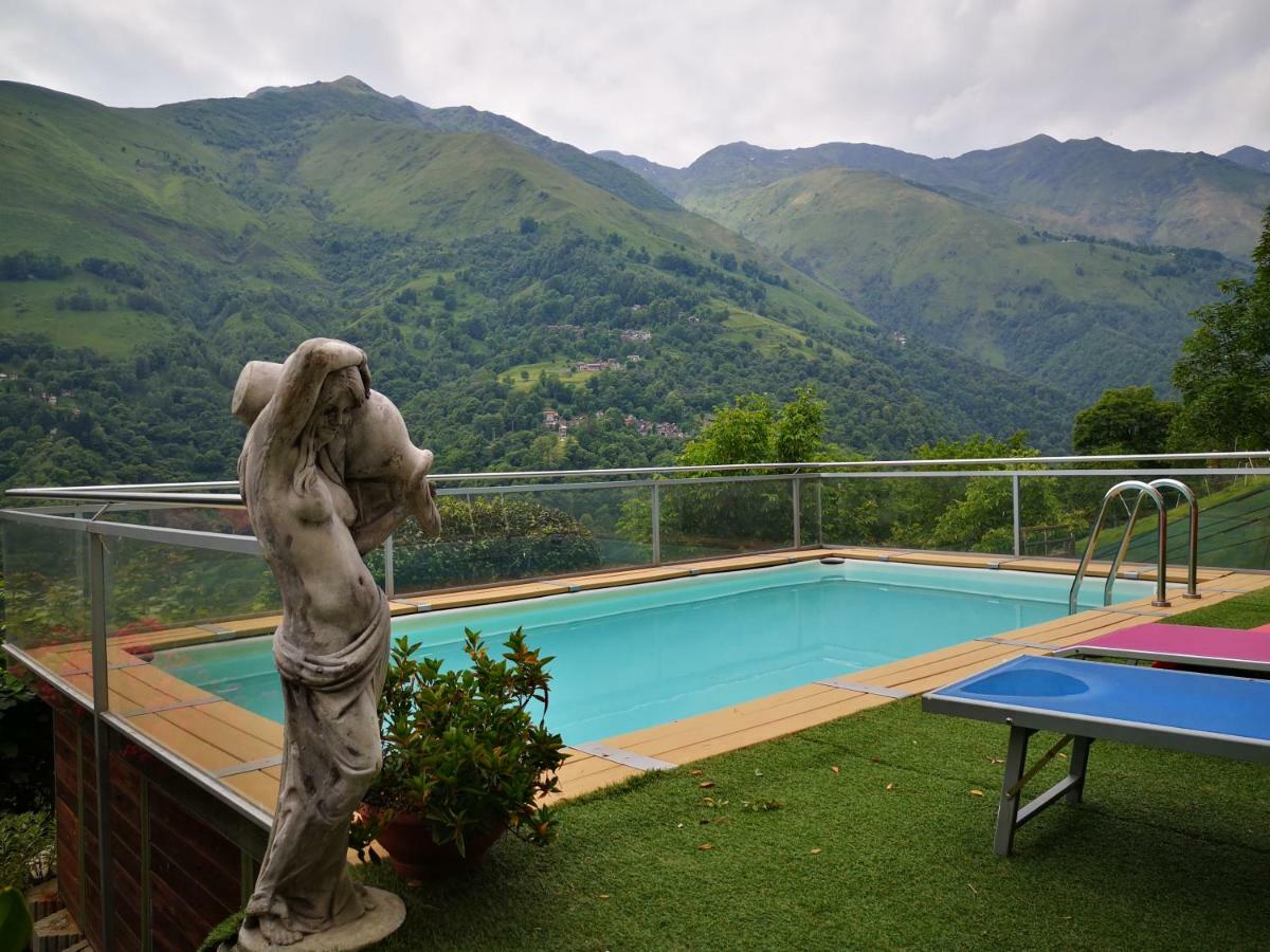 Chalet Con Piscina Garzeno 外观 照片