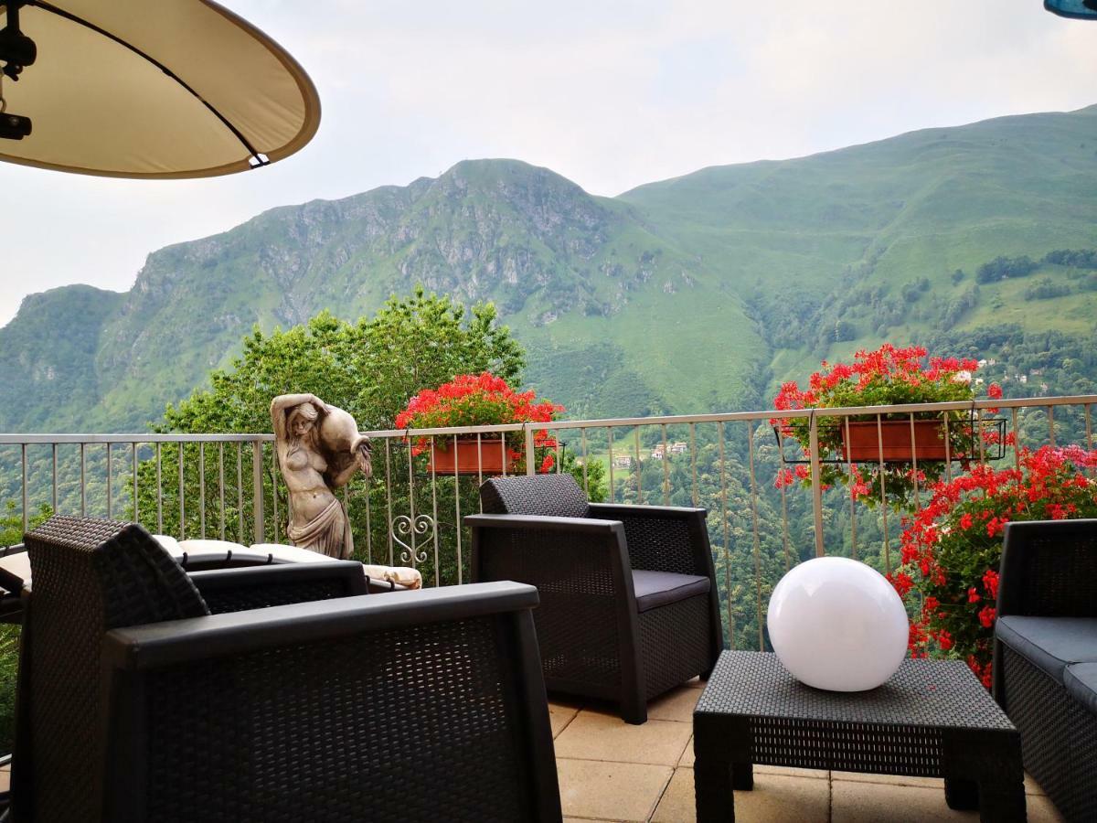 Chalet Con Piscina Garzeno 外观 照片